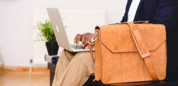 llc ou sasu buisnessman